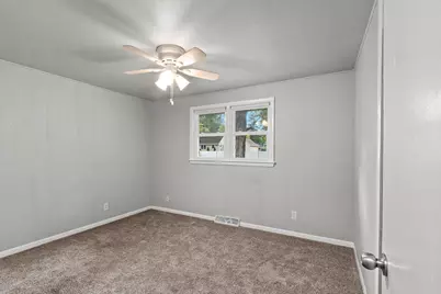 1366 Rockdale Street, Green Bay, WI 54304 - Photo 22