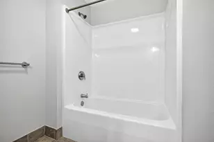 118 S Washington Street, Green Bay, WI 54301 - Photo 6