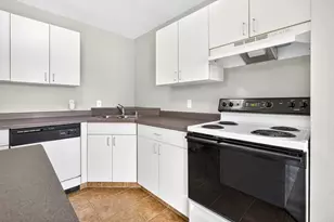 118 S Washington Street, Green Bay, WI 54301 - Photo 12