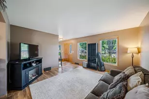 590 Brookfield Blvd, Fond du Lac, WI 54935 - Photo 4