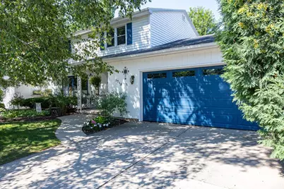 1715 N Viola Street, Appleton, WI 54911 - Photo 2