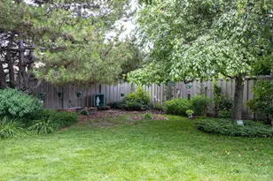 1715 N Viola St, Appleton, WI 54911 - Photo 46