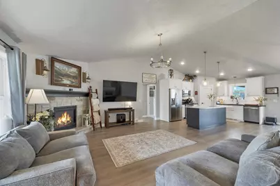 1756 Red Oak Street, Green Bay, WI 54313 - Photo 14