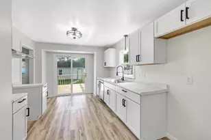 1002 Winford Ave, Green Bay, WI 54303 - Photo 16
