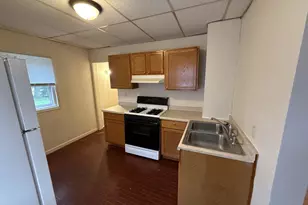 425 Annex Ave, Oshkosh, WI 54901 - Photo 2