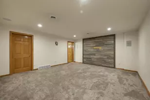 2501 Lopez Ln, Green Bay, WI 54311 - Photo 40
