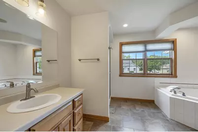 2501 Lopez Lane, Green Bay, WI 54311 - Photo 20