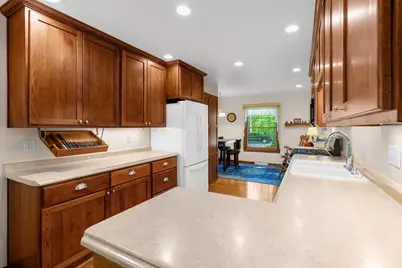 250 Traders Point Lane, Green Bay, WI 54302 - Photo 14