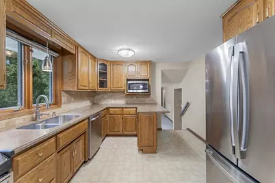 619 Saratoga Street, Green Bay, WI 54303 - Photo 14