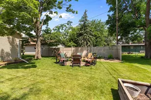 418 S Weimar St, Appleton, WI 54915 - Photo 8