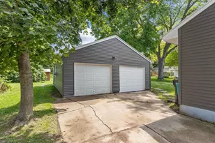 128 Mckinley St, Kaukauna, WI 54130 - Photo 4