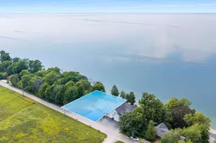 5153 Edgewater Beach Rd, Green Bay, WI 54311 - Photo 2