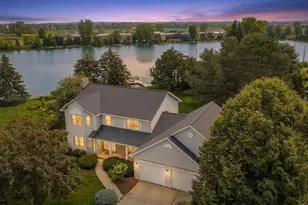 2485 Van View Ct, Green Bay, WI 54311 - Photo 1