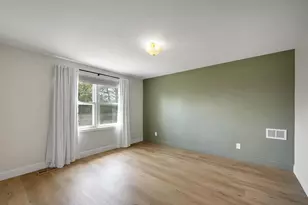 2485 Van View Ct, Green Bay, WI 54311 - Photo 38