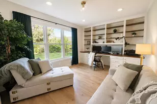 2485 Van View Ct, Green Bay, WI 54311 - Photo 44