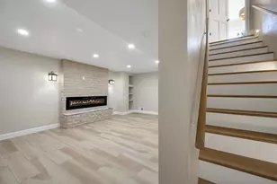 2485 Van View Ct, Green Bay, WI 54311 - Photo 50