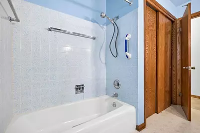 1049 Gregory Street, Neenah, WI 54956 - Photo 20