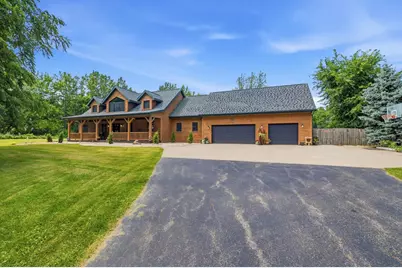 4526 Kolb Road, Oshkosh, WI 54904 - Photo 2