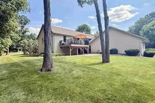 1071 Woodcrest Dr, Fond du Lac, WI 54935 - Photo 26