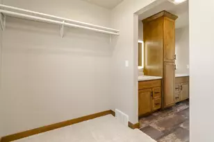N3972 Wettering Way, Kaukauna, WI 54130 - Photo 34