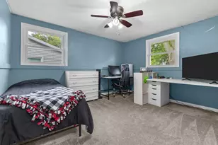 617 N Canterbury Dr, Appleton, WI 54915 - Photo 18