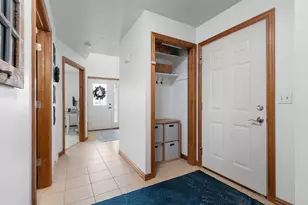 4025 Ponce De Leon Blvd, Hobart, WI 54155 - Photo 16
