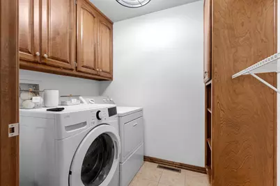 4025 Ponce De Leon Boulevard, Hobart, WI 54155 - Photo 42