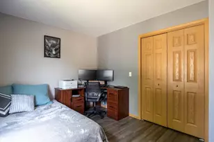 75 Jacob Ave, Oshkosh, WI 54902 - Photo 18