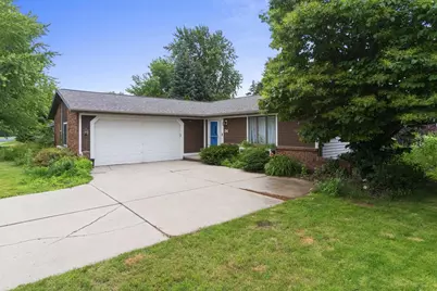 24 Greves Court, Appleton, WI 54914 - Photo 1