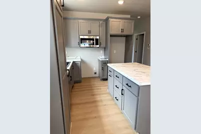2209 Golden Gate Drive, Appleton, WI 54913 - Photo 6