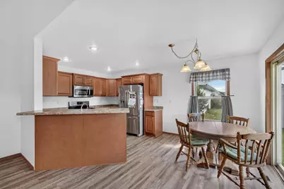 810 Killarny Trail, De Pere, WI 54115 - Photo 18