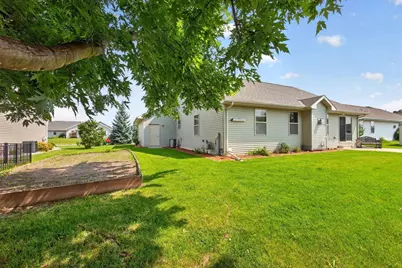 810 Killarny Trail, De Pere, WI 54115 - Photo 48