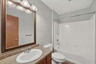 810 Killarny Trail, De Pere, WI 54115 - Photo 24