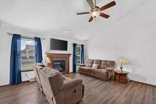 810 Killarny Trail, De Pere, WI 54115 - Photo 10