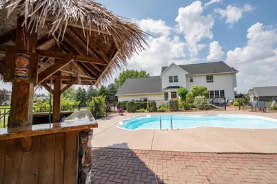 2756 Amethyst Court, Green Bay, WI 54311 - Photo 8