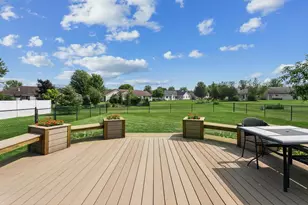 388 Wooden Shoe Cir, Kaukauna, WI 54130 - Photo 32