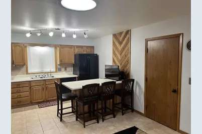 1159 Elmhurst Lane, Oshkosh, WI 54904 - Photo 6