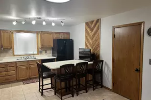 1159 Elmhurst Ln, Oshkosh, WI 54904 - Photo 6