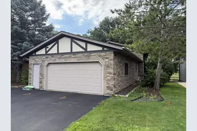 1159 Elmhurst Lane, Oshkosh, WI 54904 - Photo 4