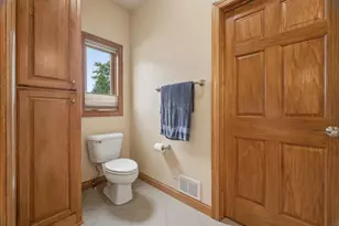 2917 E Fallcreek Ln, Appleton, WI 54913 - Photo 24