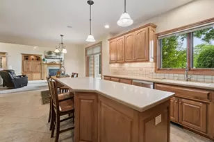 2917 E Fallcreek Ln, Appleton, WI 54913 - Photo 16