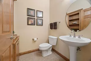 2917 E Fallcreek Ln, Appleton, WI 54913 - Photo 18