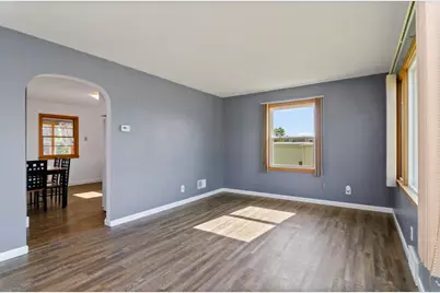 335 E Cedar Street, Pulaski, WI 54162 - Photo 2