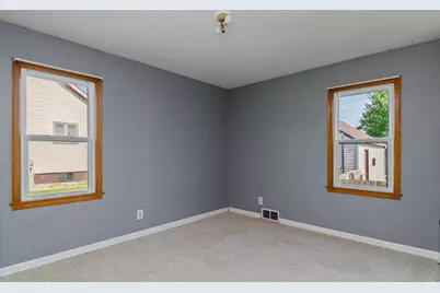335 E Cedar Street, Pulaski, WI 54162 - Photo 18