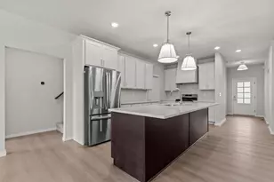 3601 E Gladiolus Pl, Appleton, WI 54913 - Photo 6