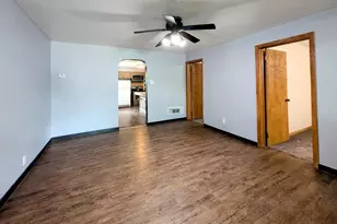 725 Main St, Wrightstown, WI 54180 - Photo 10