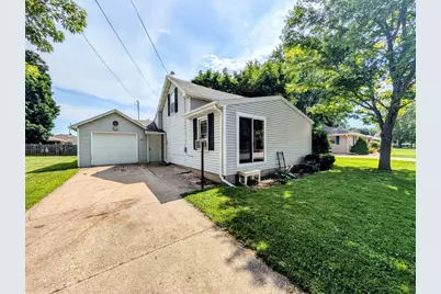 725 Main Street, Wrightstown, WI 54180 - Photo 1