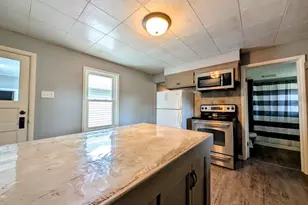 725 Main St, Wrightstown, WI 54180 - Photo 6
