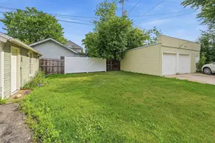 33 W 13th St, Fond du Lac, WI 54935 - Photo 32