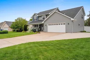 2088 W Higgins, De Pere, WI 54115 - Photo 8